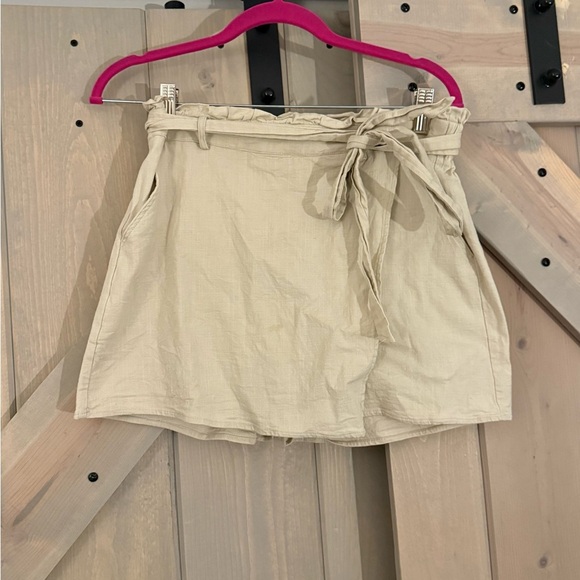 Wishlist Paperbag Waist Skort - Picture 2 of 5